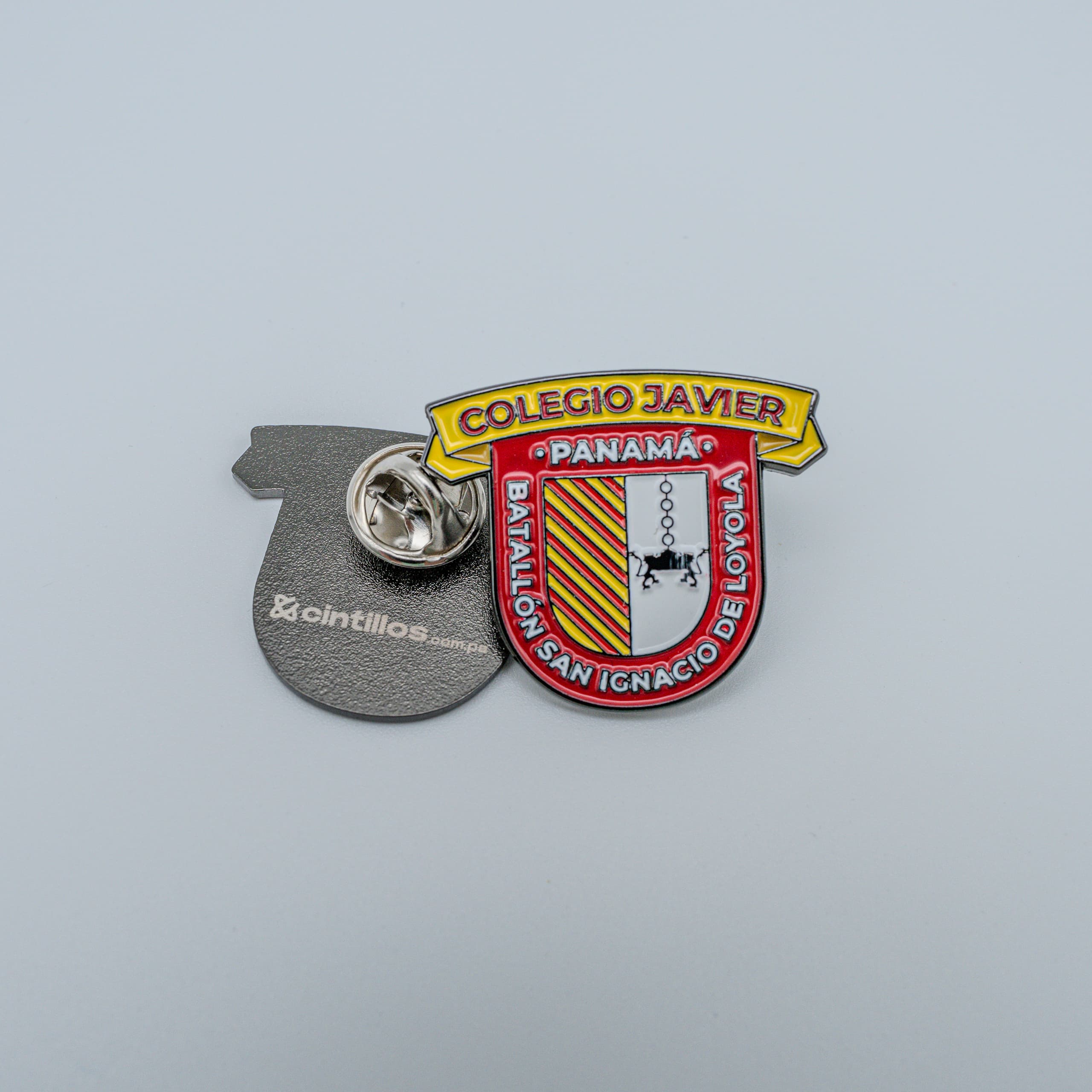 Pines para El Colegio Javier